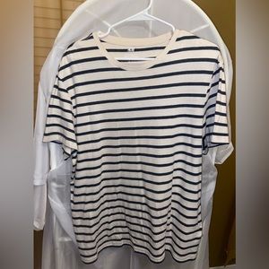 H & M large shirt